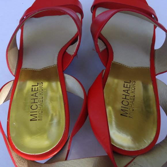 SIZE 8M. Michael by Michael Kors wedge heel sandals. - Picture 5 of 8